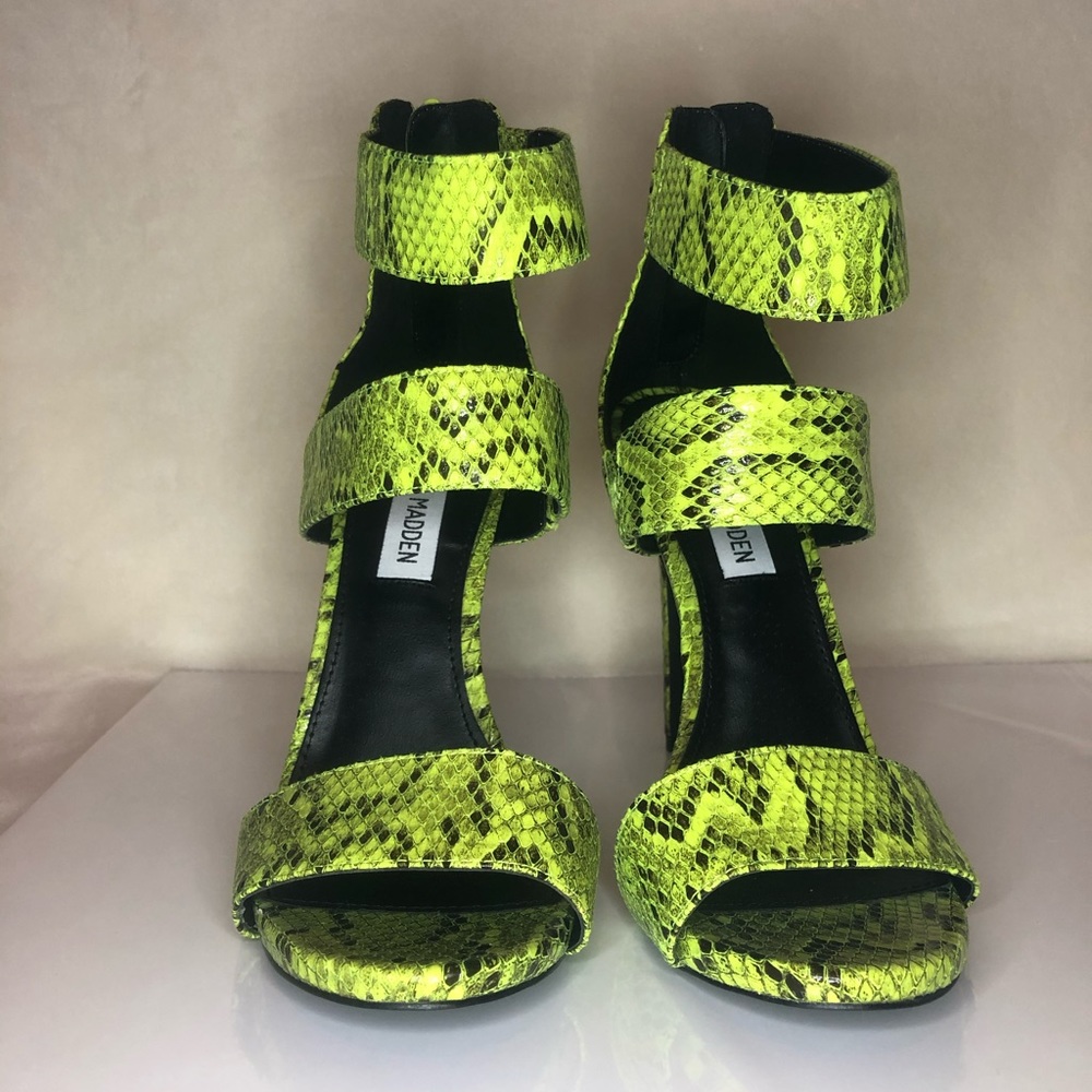 Mira high heels sandals, yellow snake